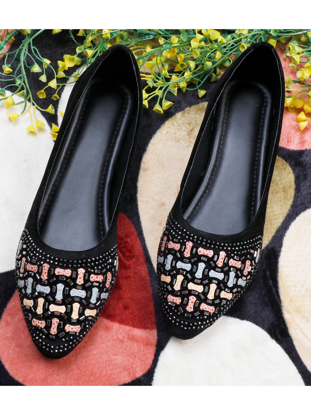 

XE Looks Women Black Embellished Ballerinas Flats