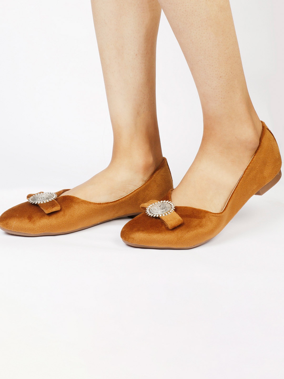 

XE Looks Women Copper-Toned Ballerinas Flats