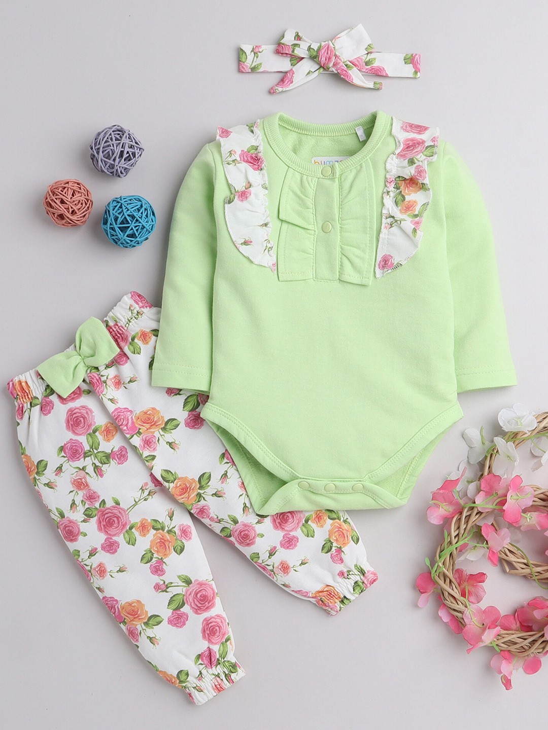 

BUMZEE Girls Green & White Top with Pyjamas