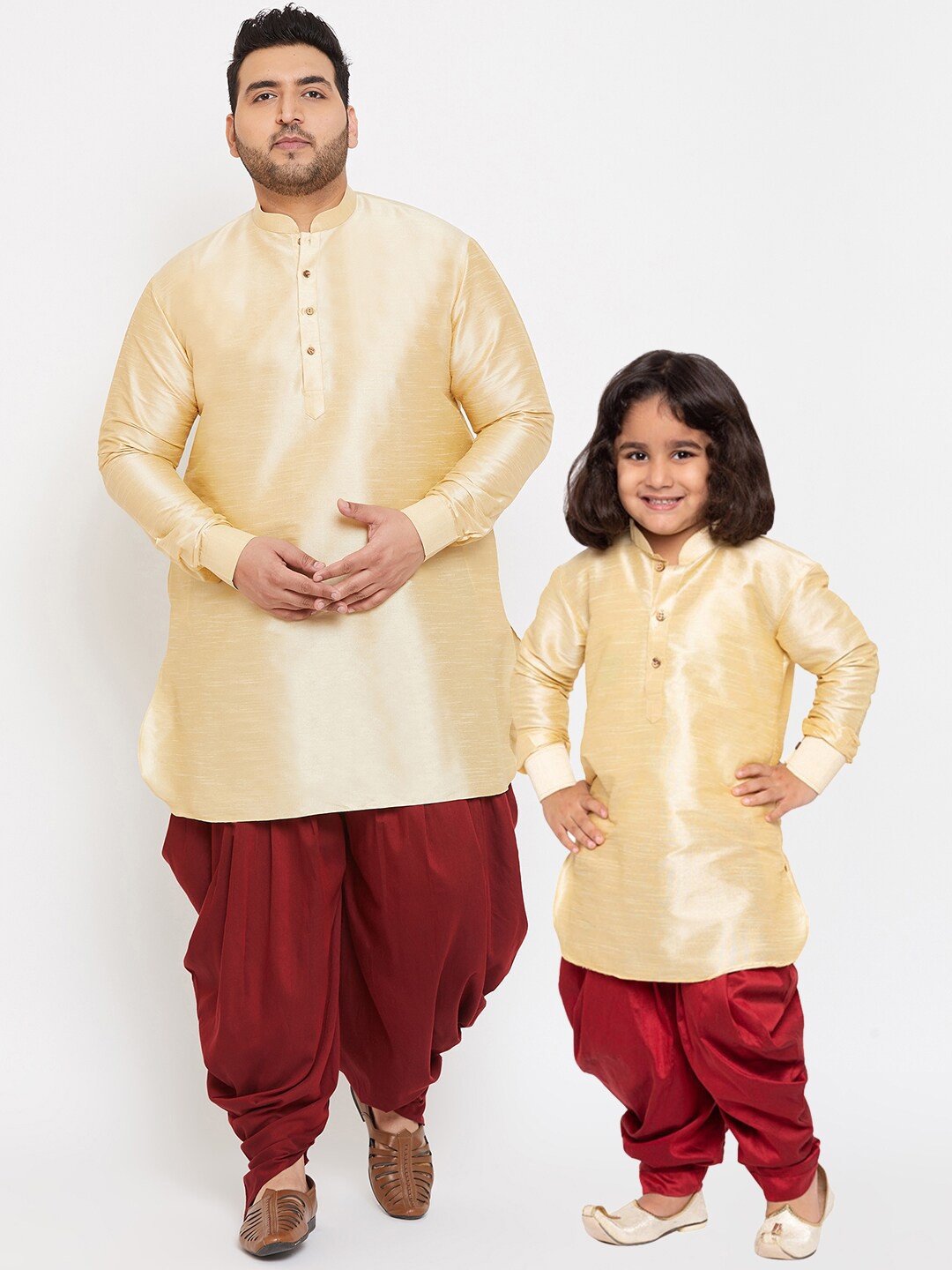

VASTRAMAY Men Gold-Toned Silk Blend Kurta with Dhoti Pants