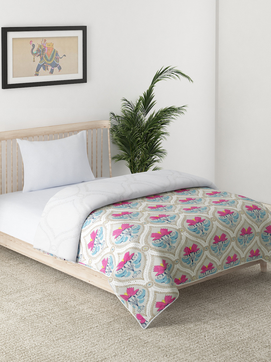 

EK BY EKTA KAPOOR Kamal Beige & Pink Lotus 120 GSM Cotton Printed Dohar