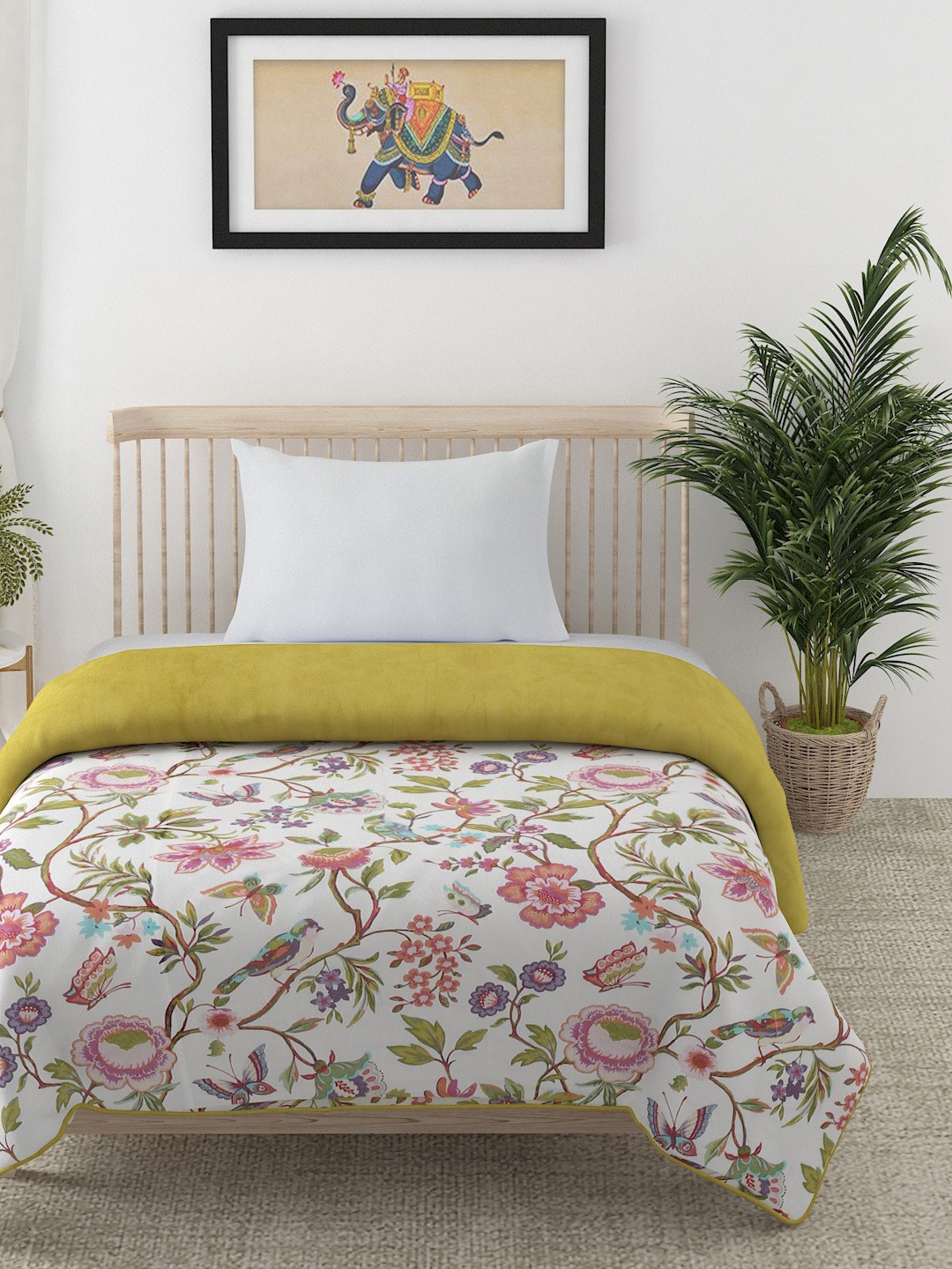 

EK BY EKTA KAPOOR White & Green Floral 120 GSM Cotton Single Bed Dohar