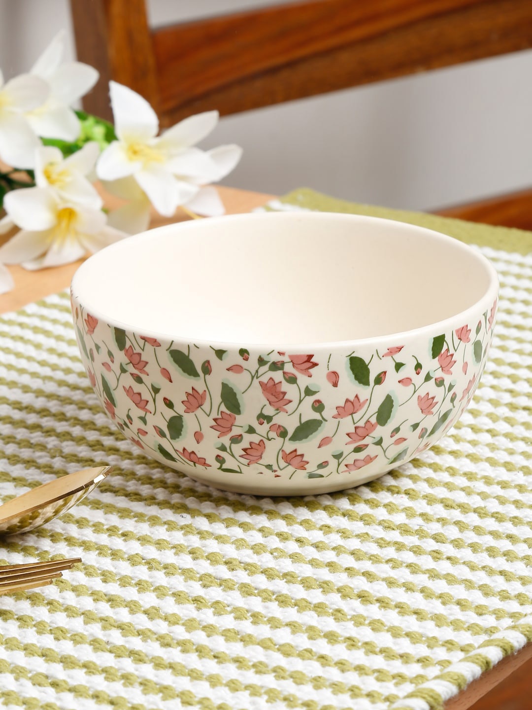 

EK BY EKTA KAPOOR Kamal White & Pink Floral Printed Ceramic Serving Bowl 500 ml