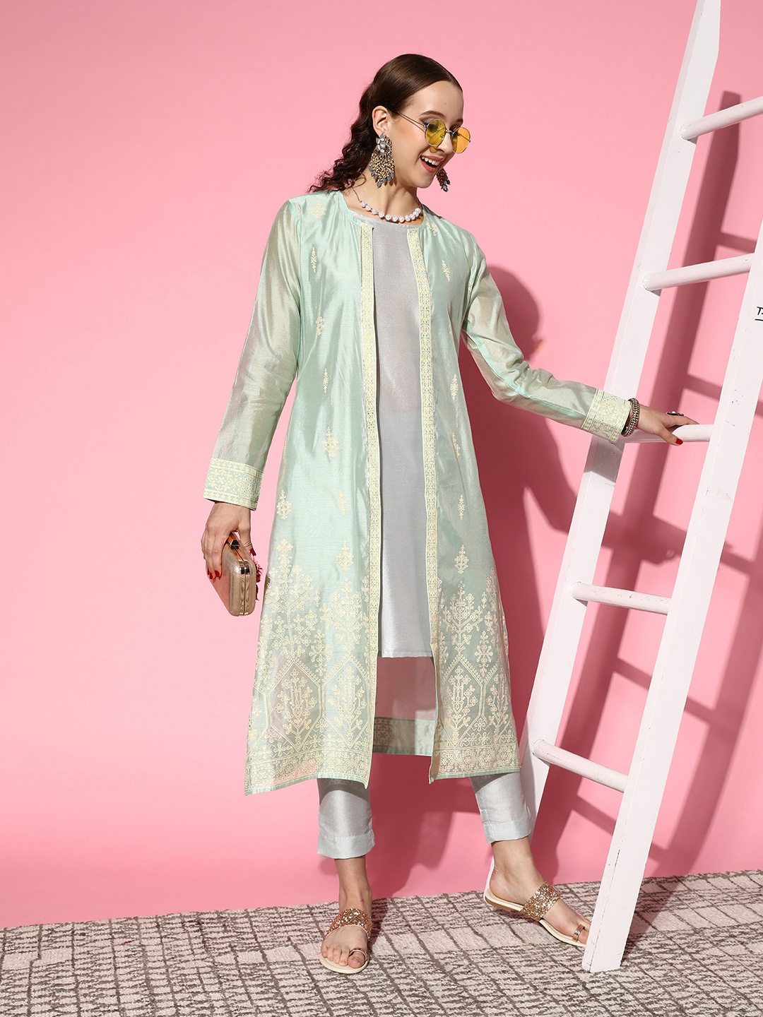 

Sangria Women Green Ethnic Motifs Printed Layered Kurta with Trousers
