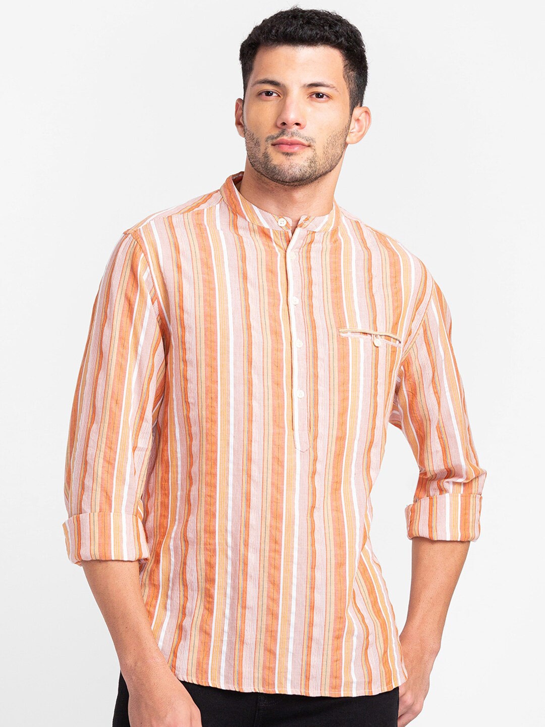 

Globus Men Rust Striped Casual Shirt