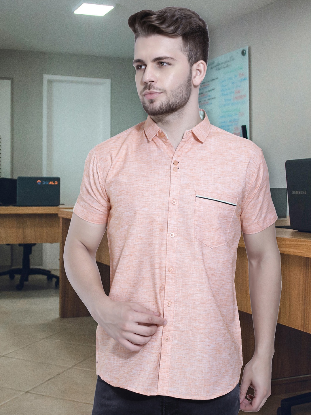 

Kuons Avenue Men Orange Smart Slim Fit Cotton Casual Shirt