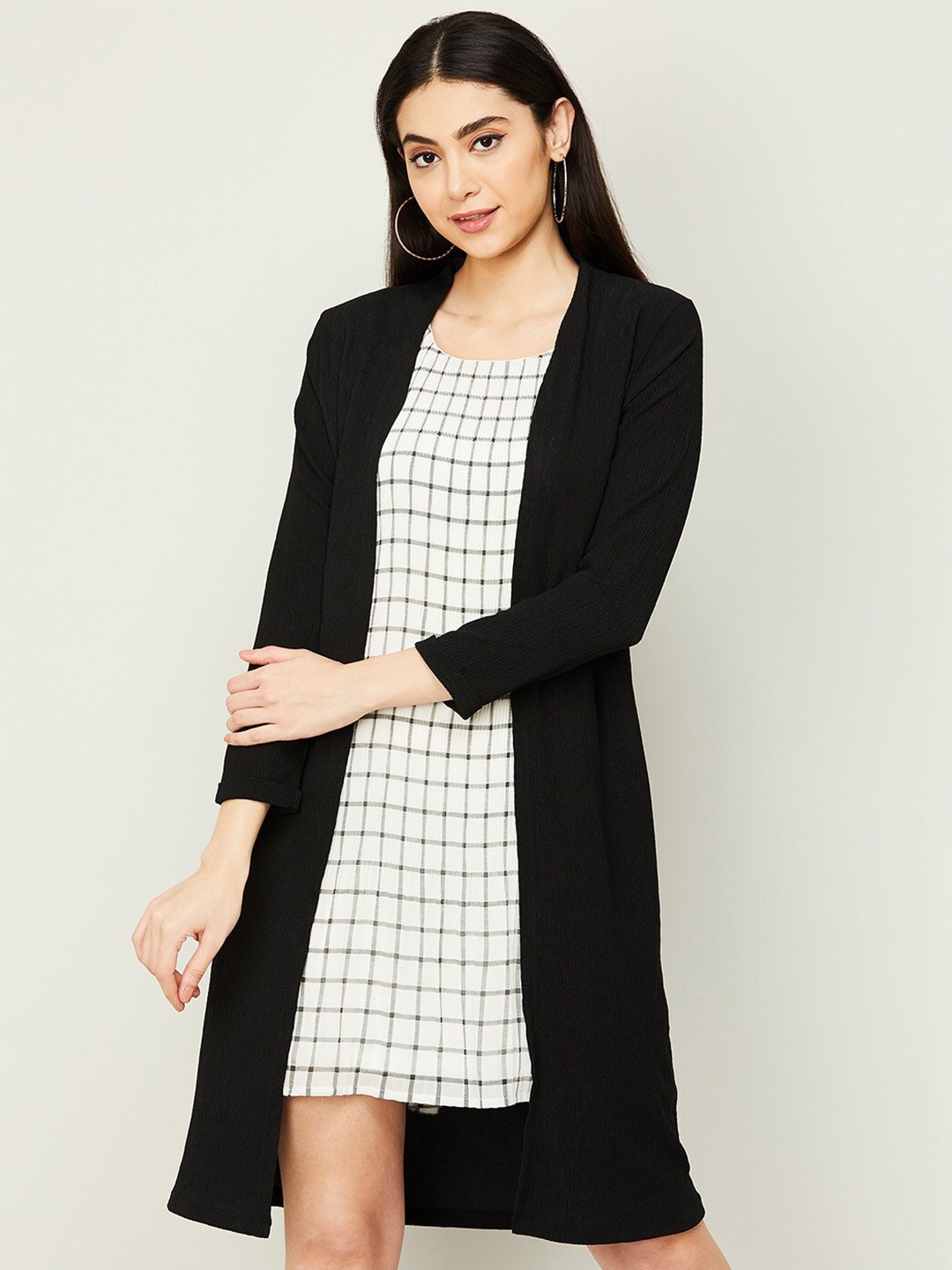 

CODE by Lifestyle Women Black Longline Shrug