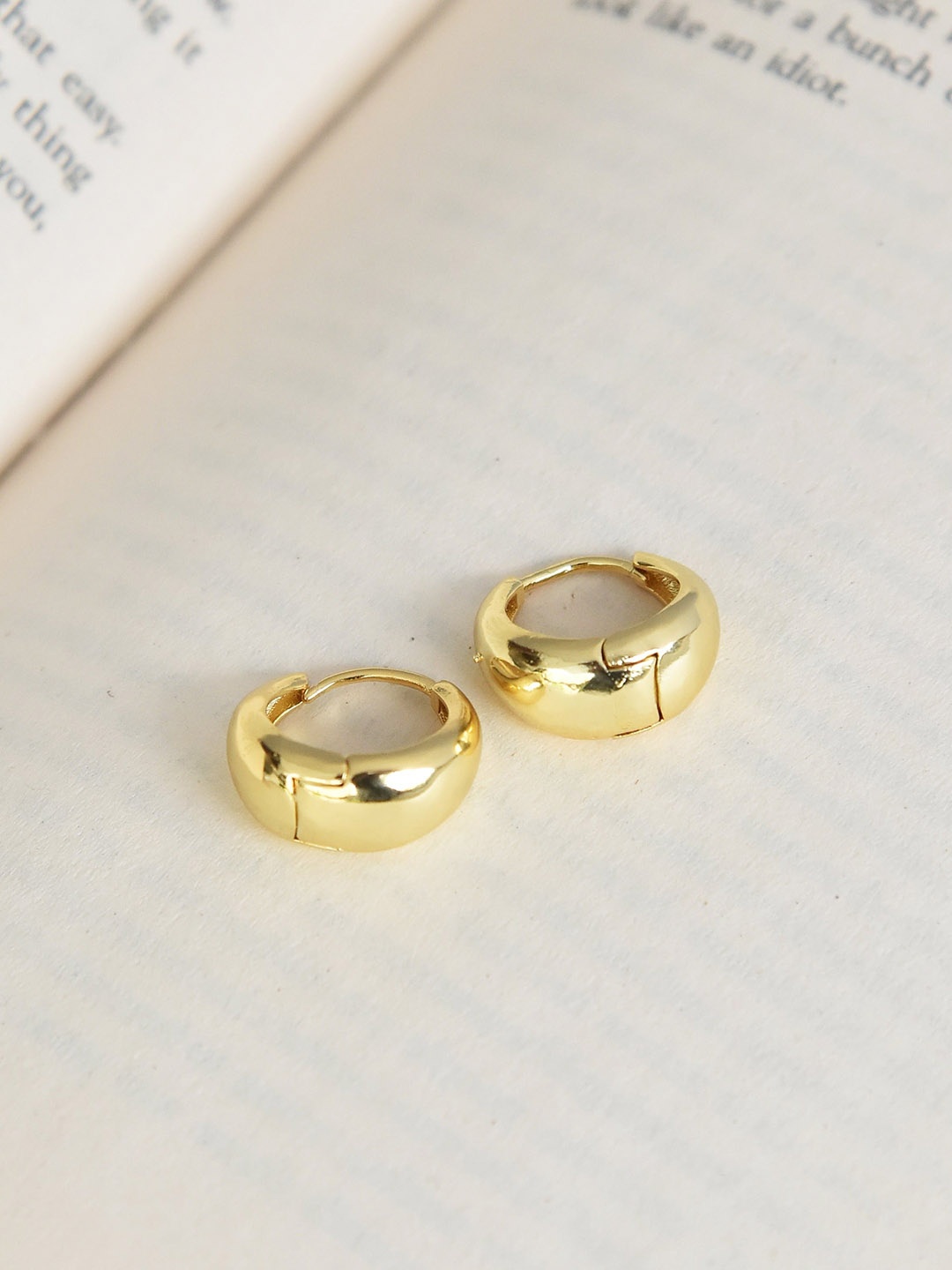 

Klissaa Gold-Toned Contemporary Hoop Earrings