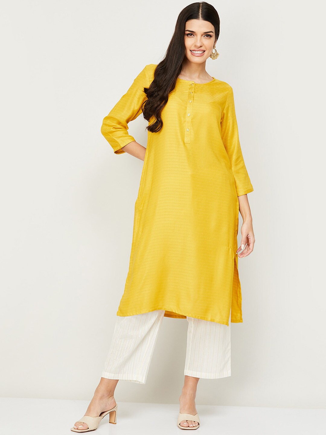 

Melange by Lifestyle Women Yellow Geometric Printed Kurta