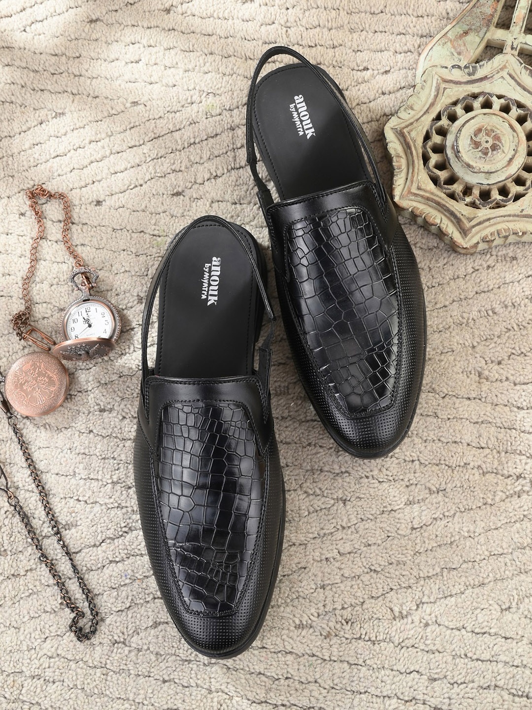

Anouk Men Black Textured Lightweight Espadrilles