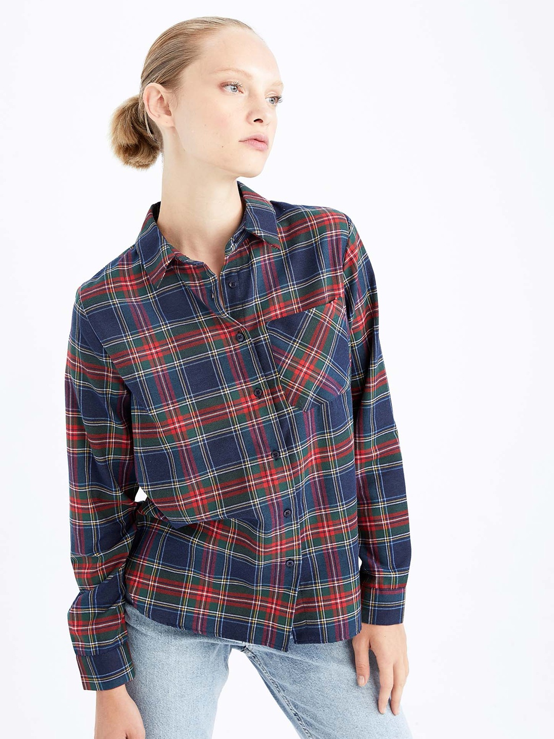 

DeFacto Women Navy Blue & Red Checked Casual Shirt