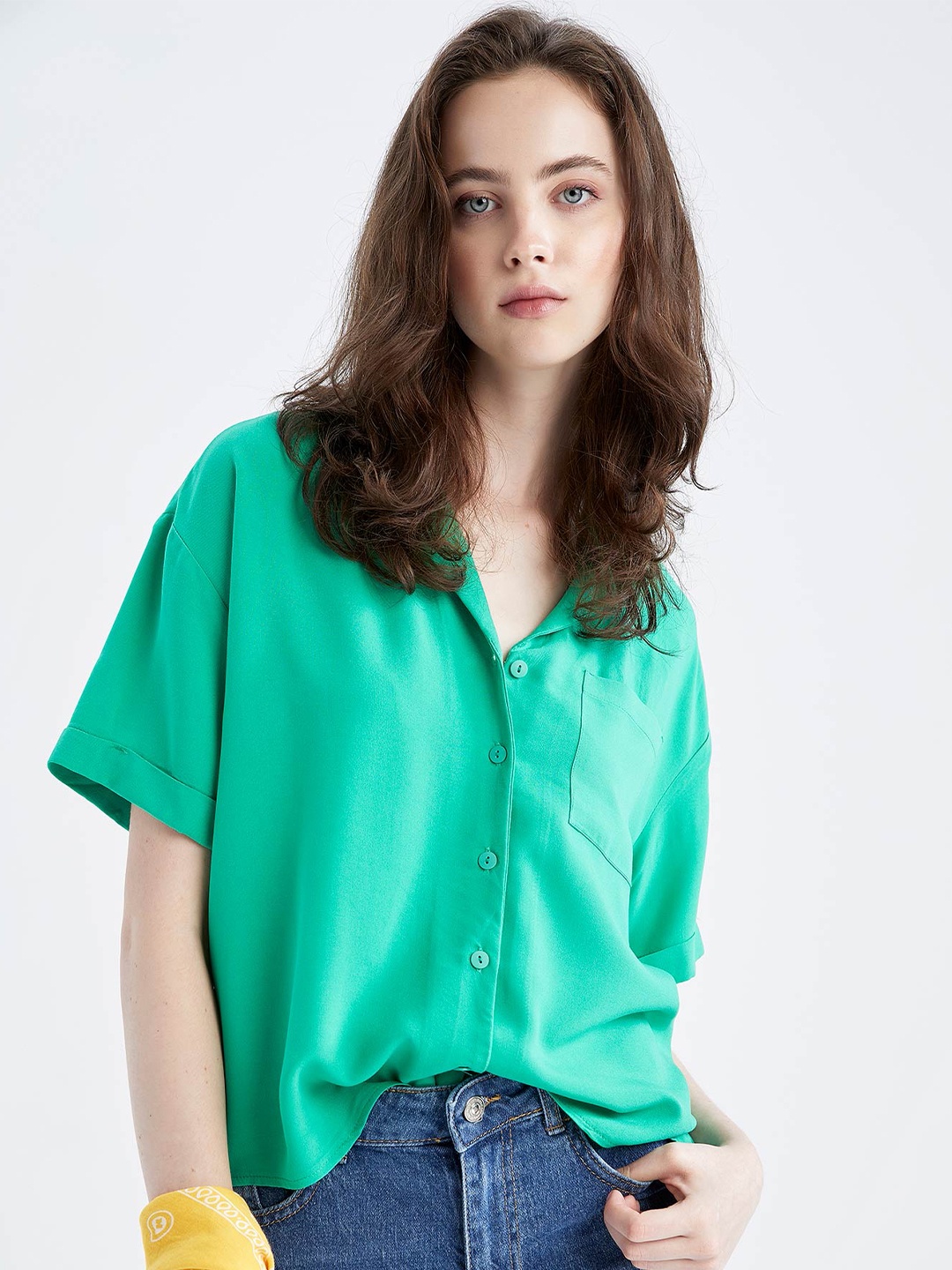 

DeFacto Women Green Drop Shoulder Sleeve Casual Shirt