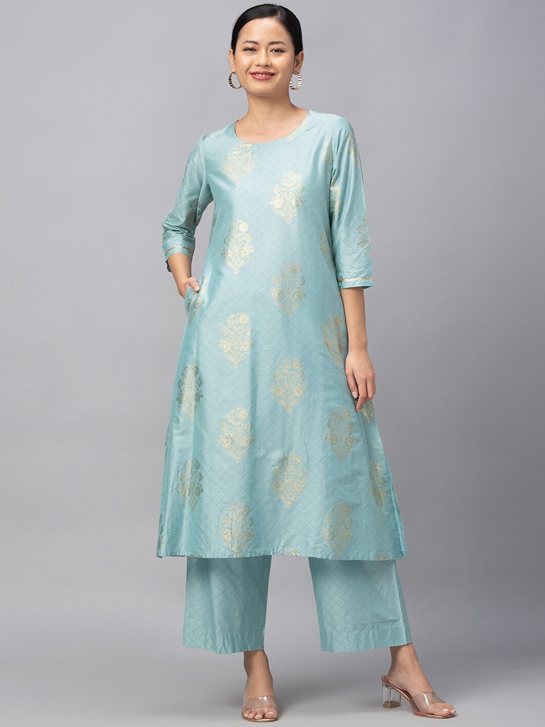 

Globus Women Blue Ethnic Motifs Printed Kurta with Palazzo