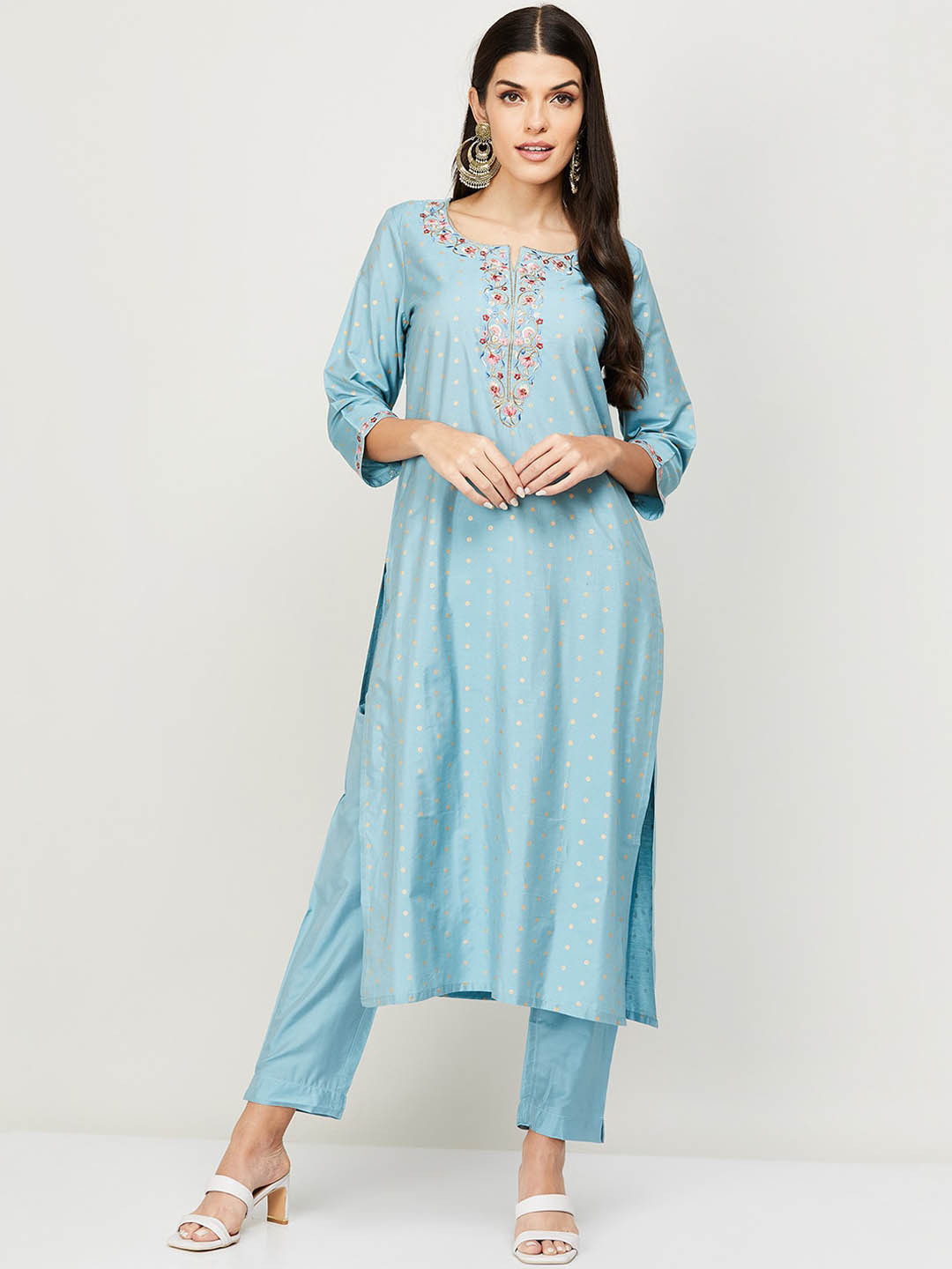 

Melange by Lifestyle Women Blue Printed Thread Work Kurta with Trousers & Dupatta