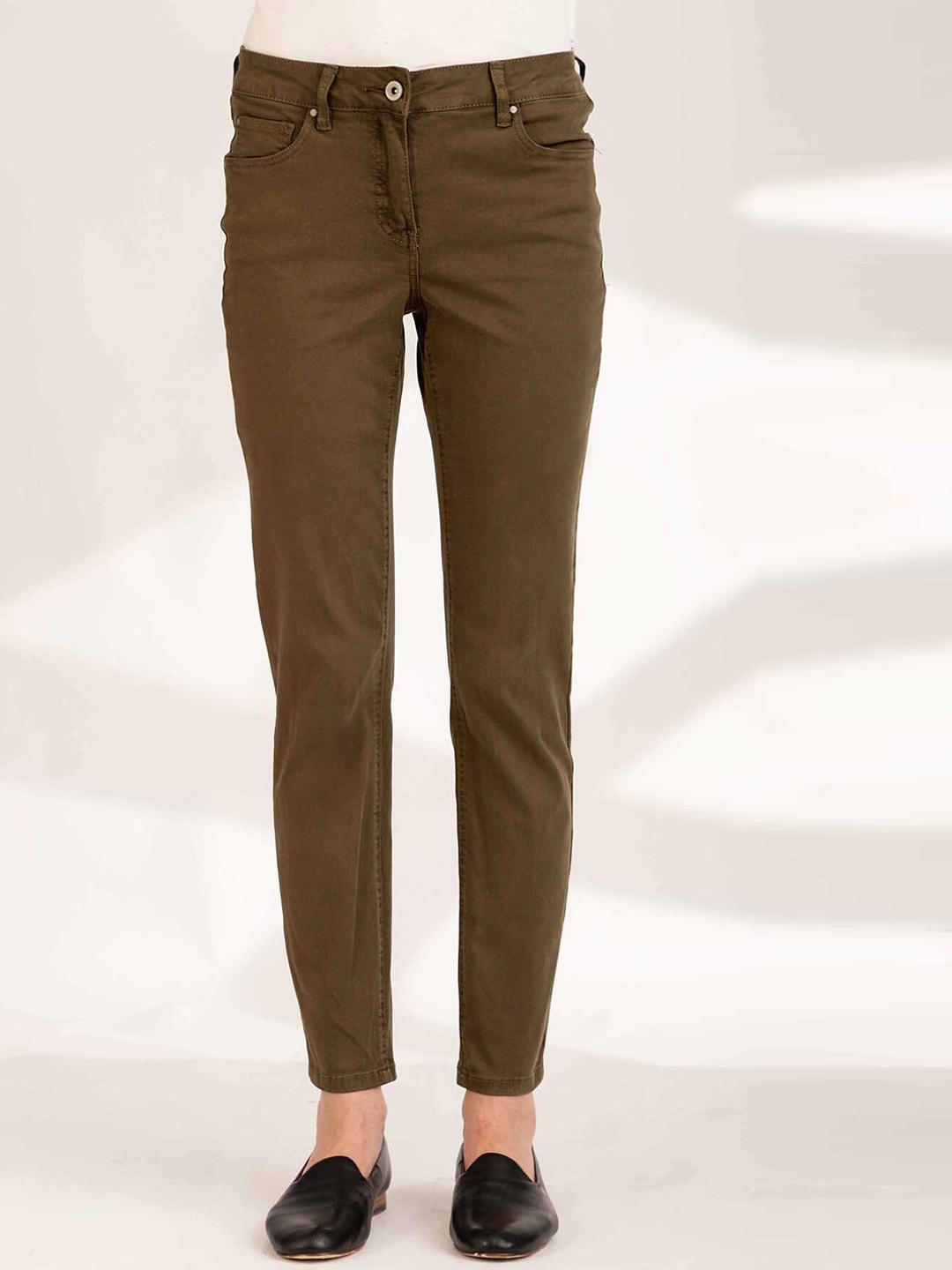 

B Copenhagen Women Green Trousers