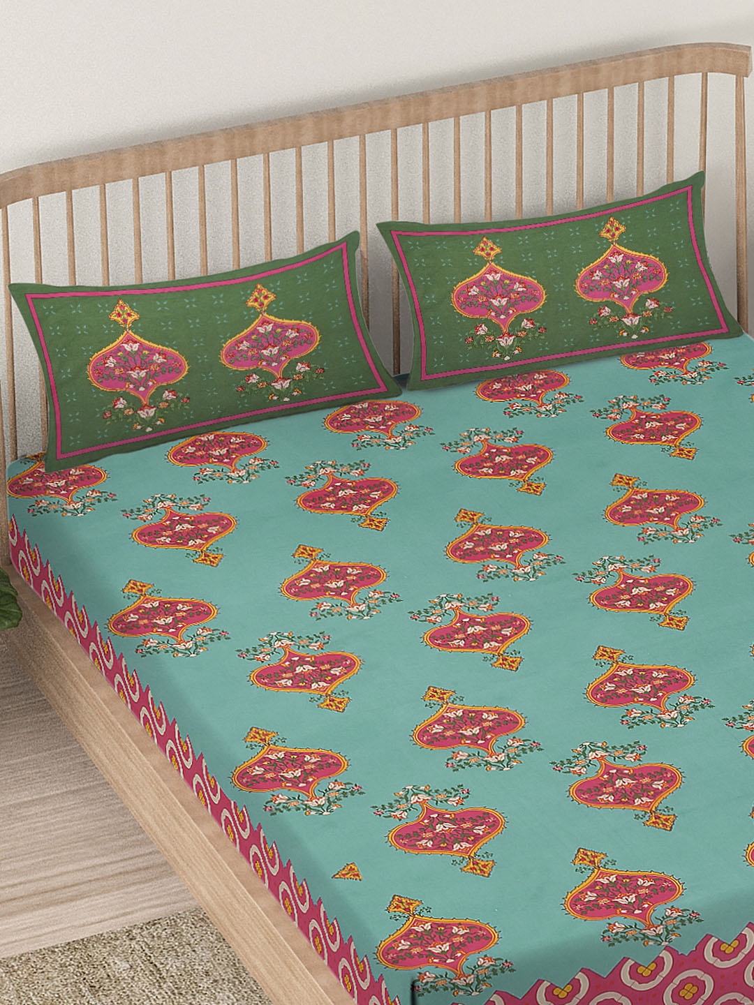 

EK BY EKTA KAPOOR Ethnic Motifs Printed 120 TC King Bedsheet with 2 Pillow Covers, Sea green