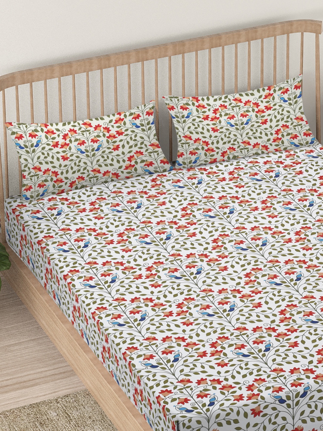 

EK BY EKTA KAPOOR Jungle White 120 TC King Size Cotton Bedsheet With 2 Pillow Covers