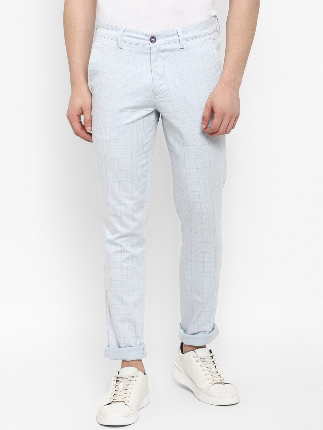 

Turtle Men Blue Checked Relaxed Tapered Fit Trousers