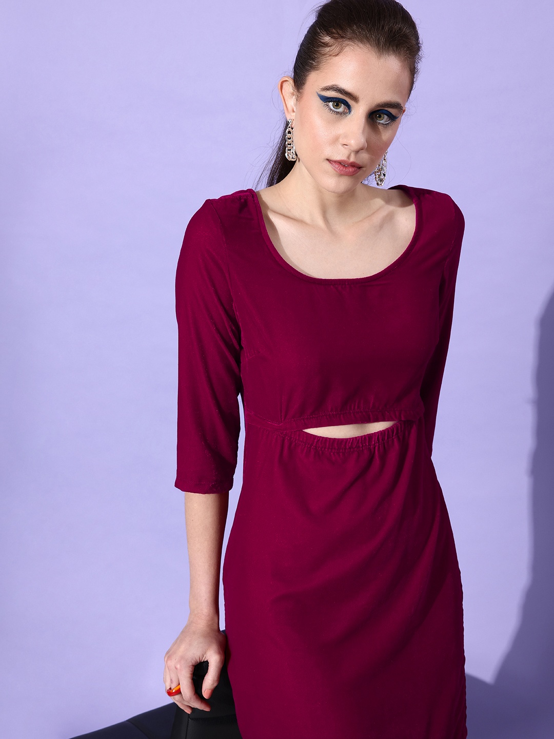 

Mast & Harbour Dark Magenta Cut-Out Party Lity Metallic Sheen Velvet A-Line Dress