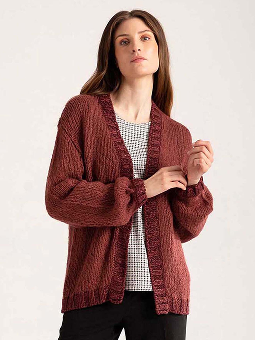 

B Copenhagen Women Maroon Solid Cardigan