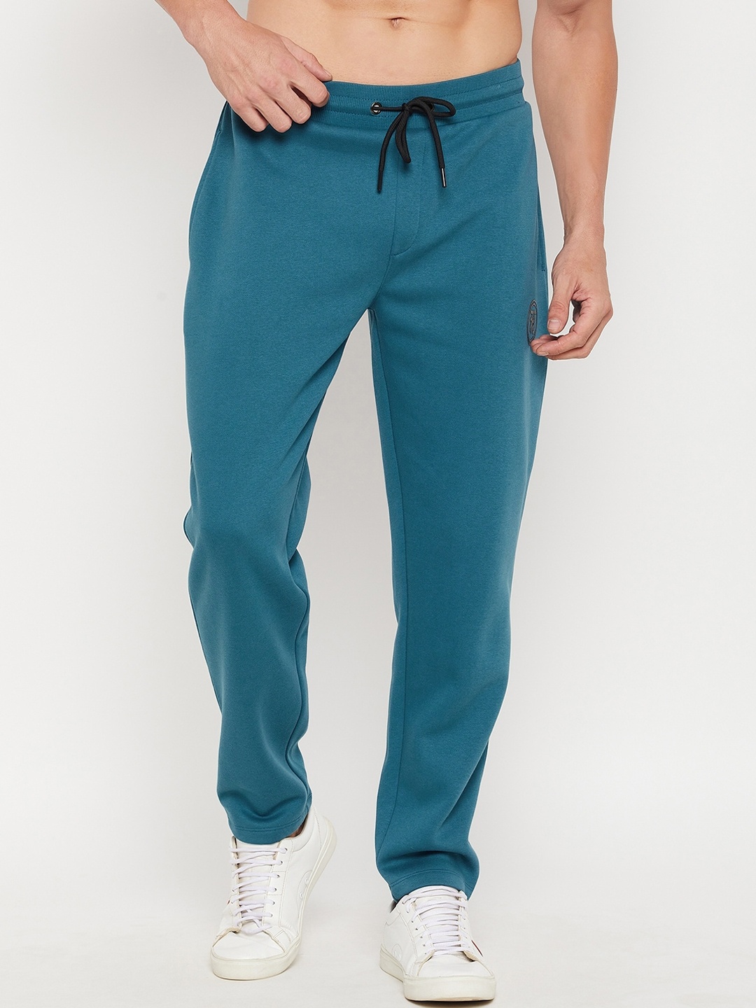 

EDRIO Men Blue Straight-Fit Fleece Track Pant