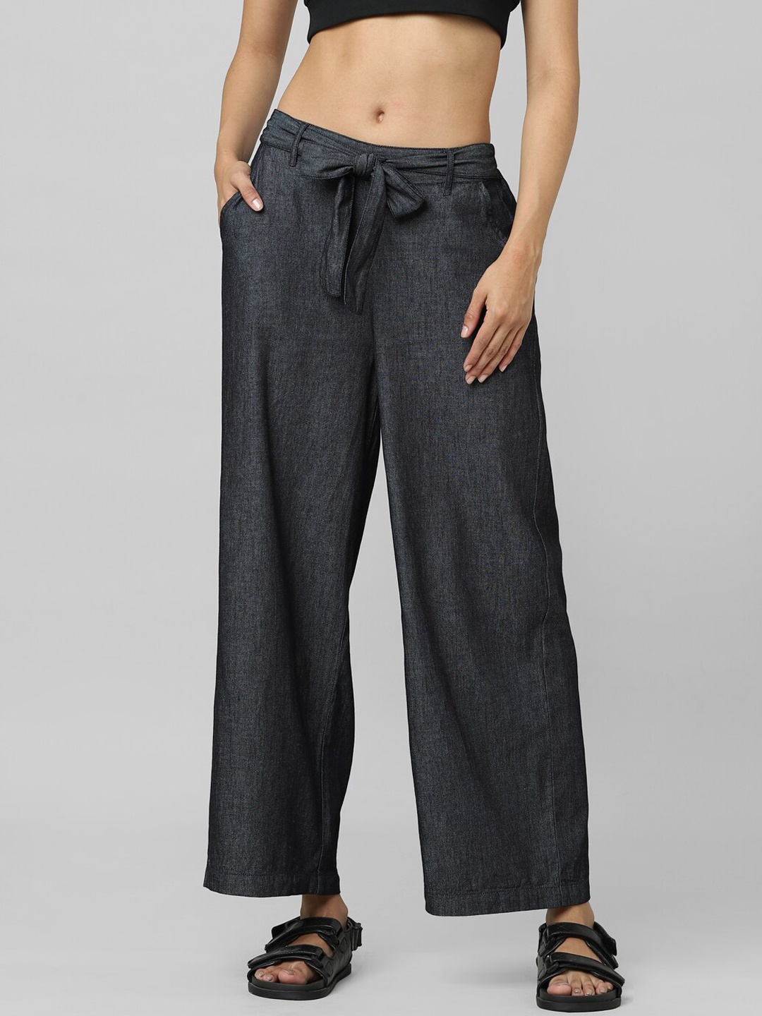 

ONLY Women Grey Flared High-Rise Trousers