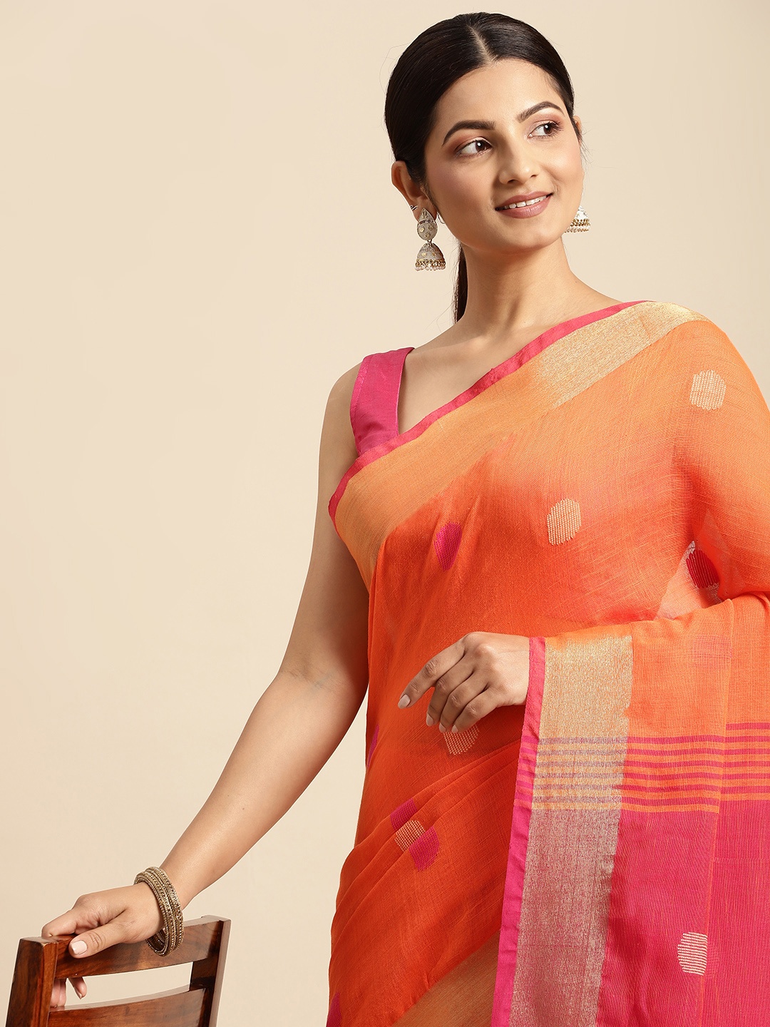 

DESH BIDESH Orange & Beige Geometric Design Pure Cotton Taant Saree