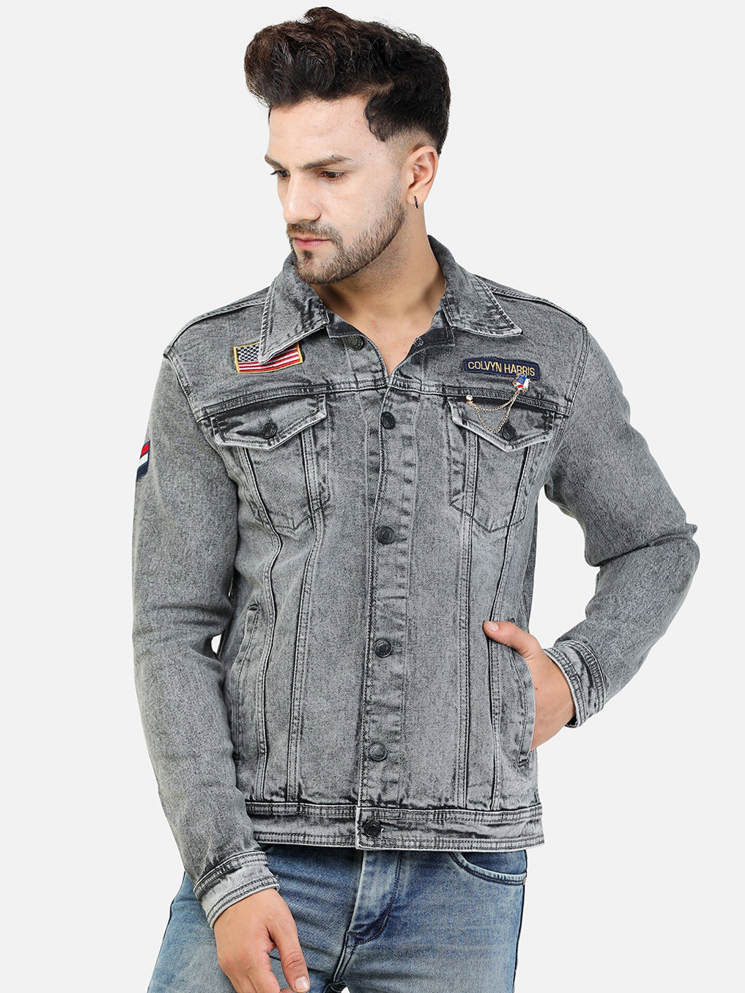 

COLVYNHARRIS JEANS Men Grey Washed Crop Denim Jacket with Patchwork