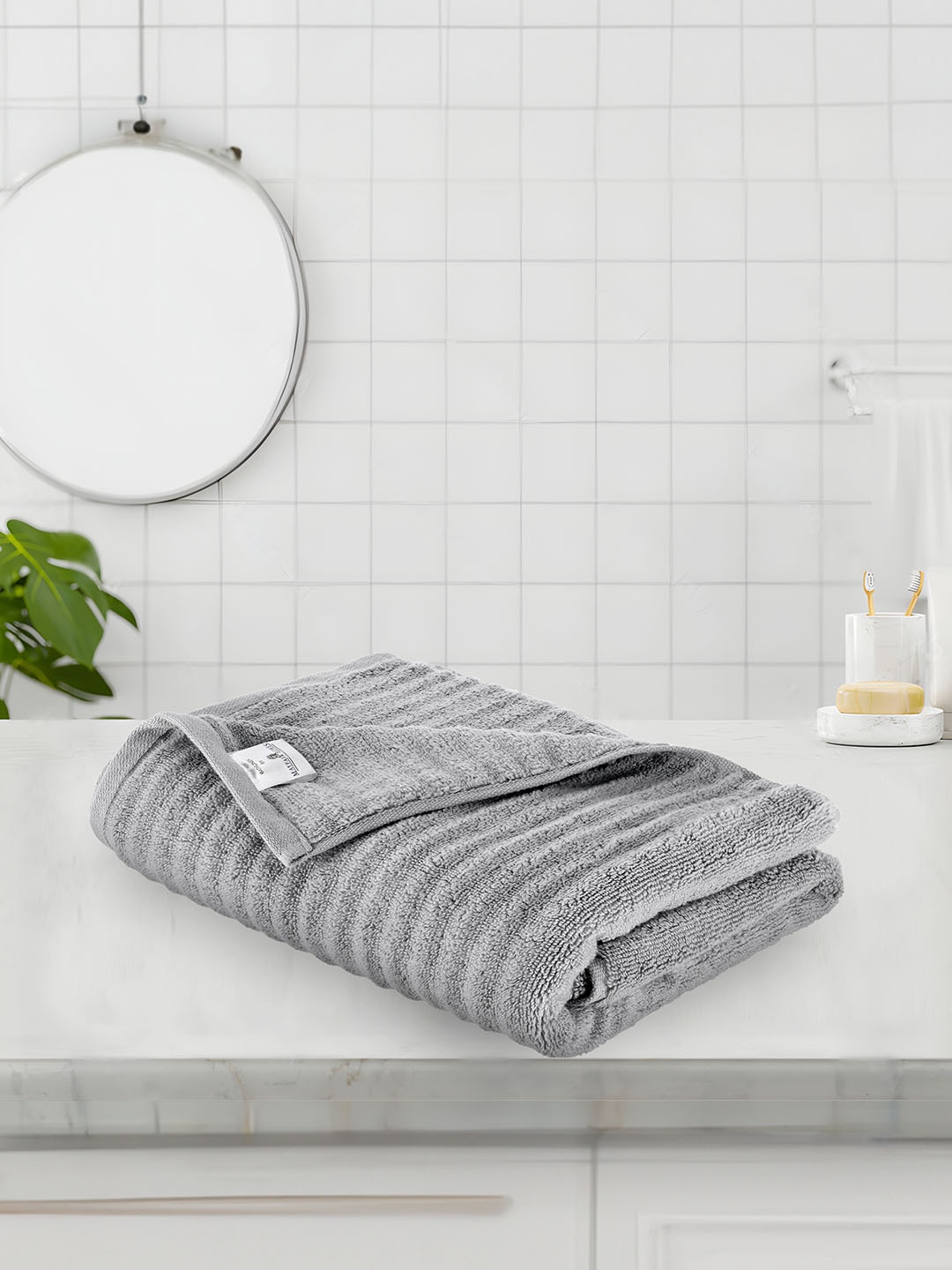 

MAYFAIR HOMES LONDON Silver 560 GSM Cotton Bath Towels