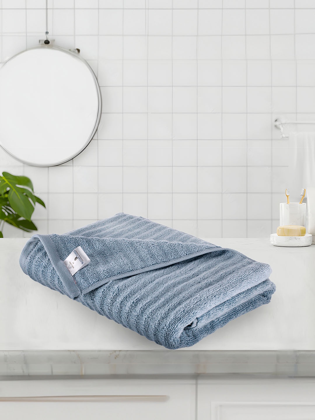 

MAYFAIR HOMES LONDON Blue Solid 560 GSM Pure Cotton Bath Towel