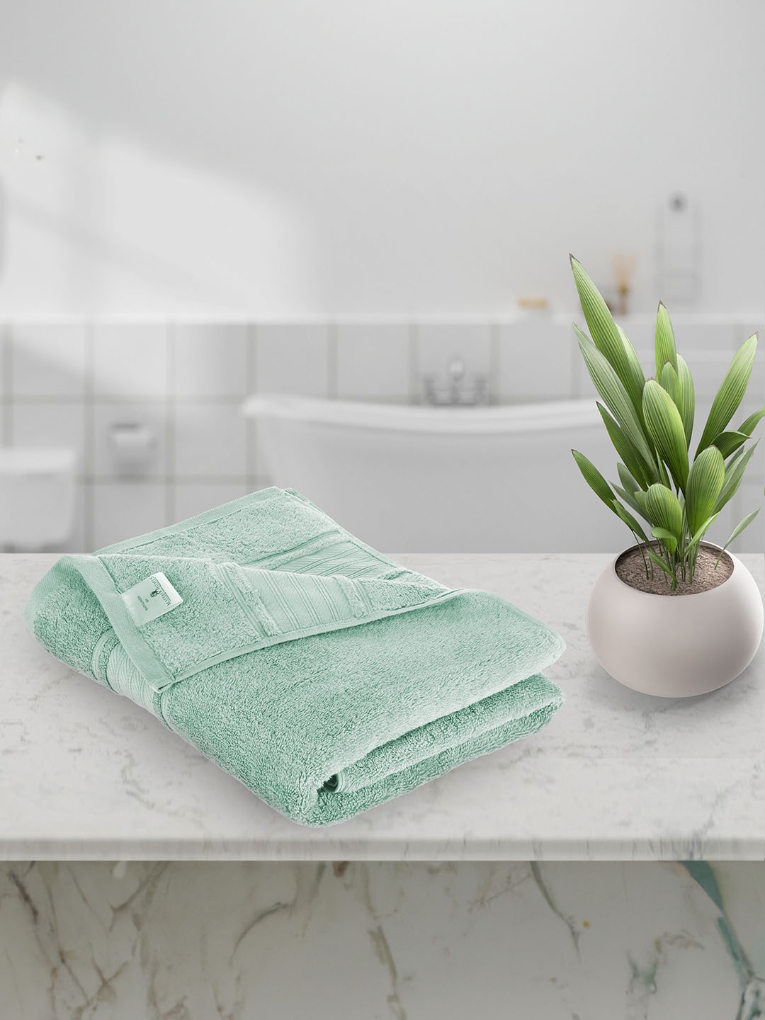 

MAYFAIR HOMES LONDON Green Solid 580 GSM Pure Cotton Bath Towel