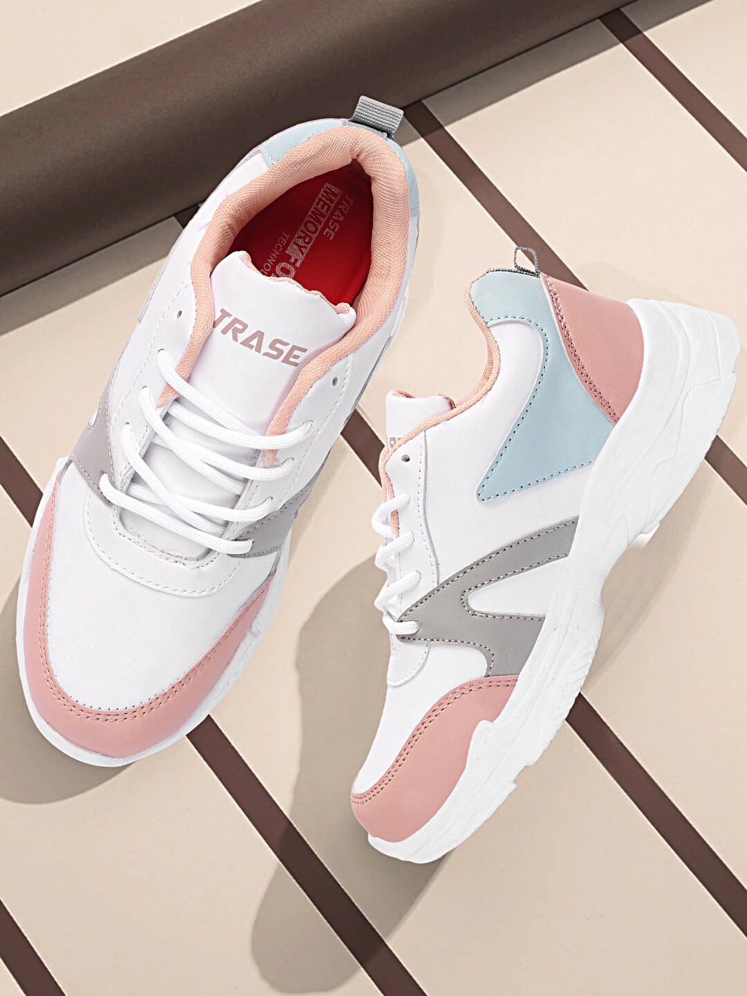 

TRASE Women White Colourblocked Sneakers