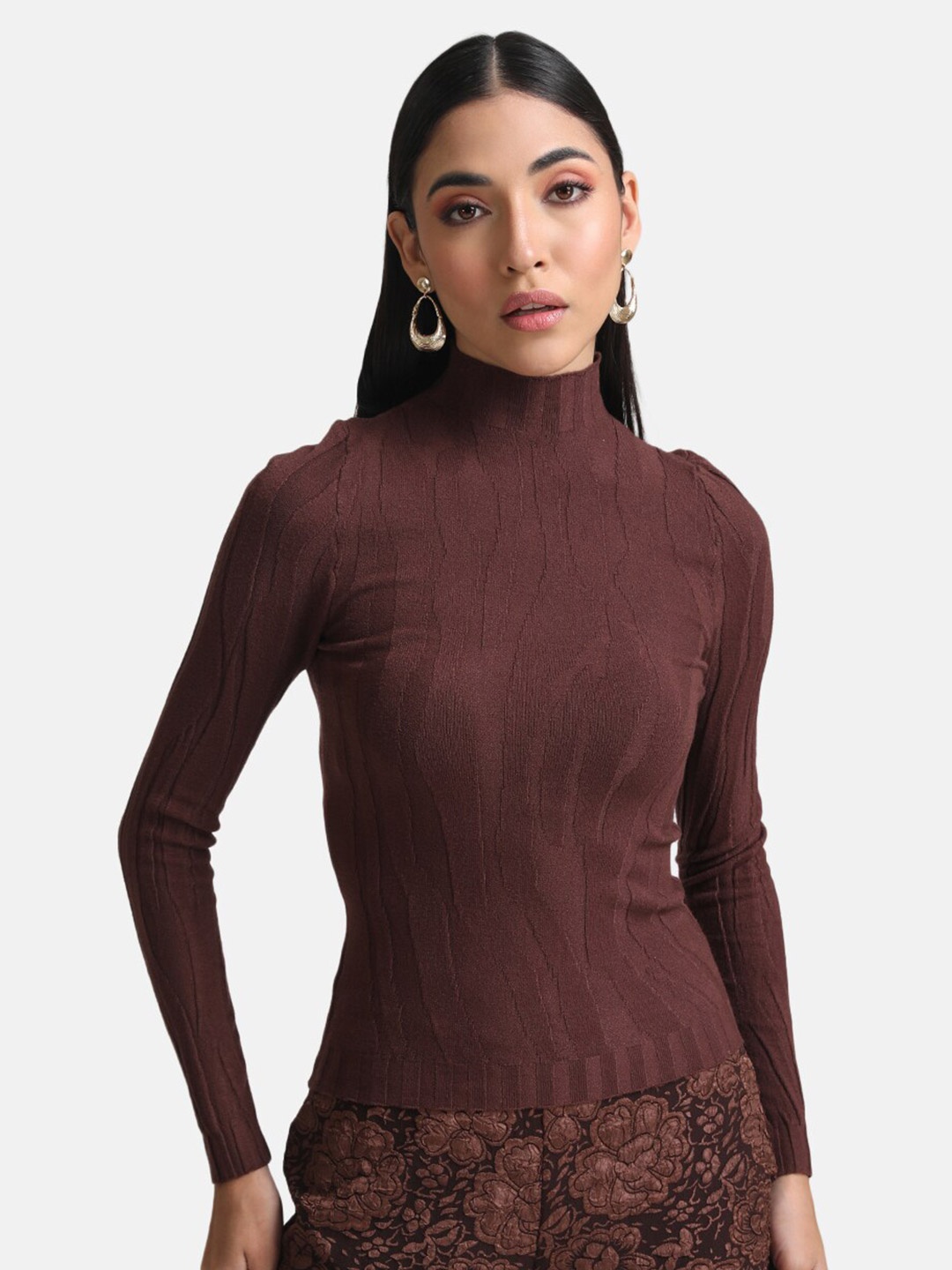 

Kazo Women Brown Ribbed Pullover