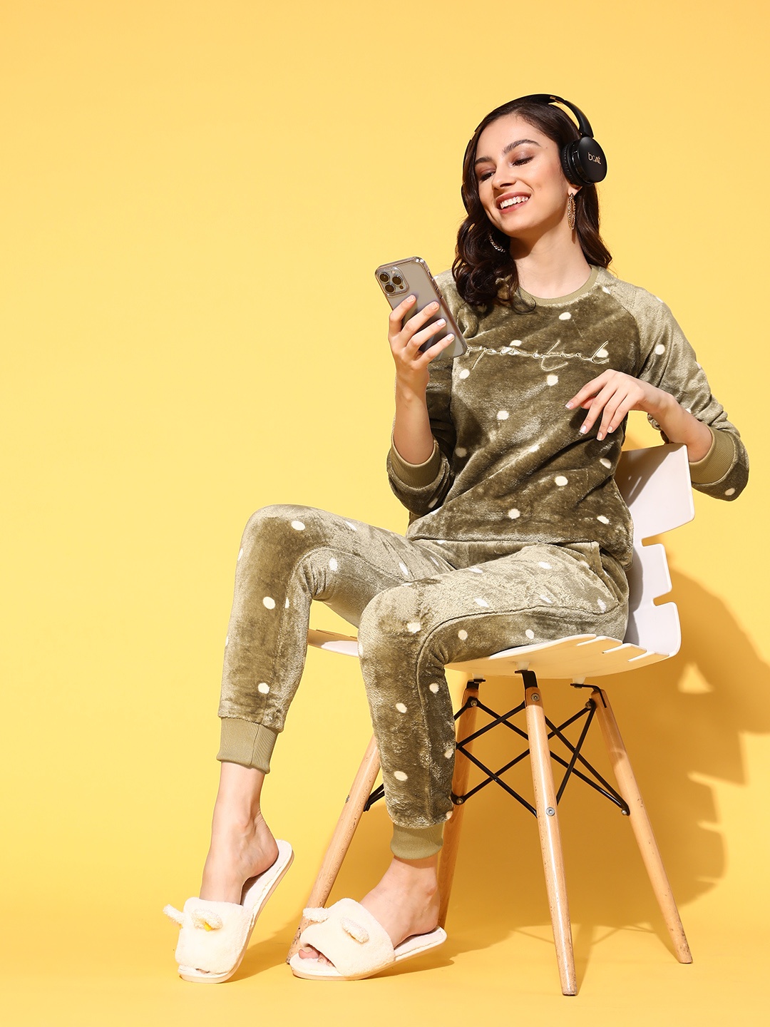 

Sweet Dreams Women Green Printed Tracksuit