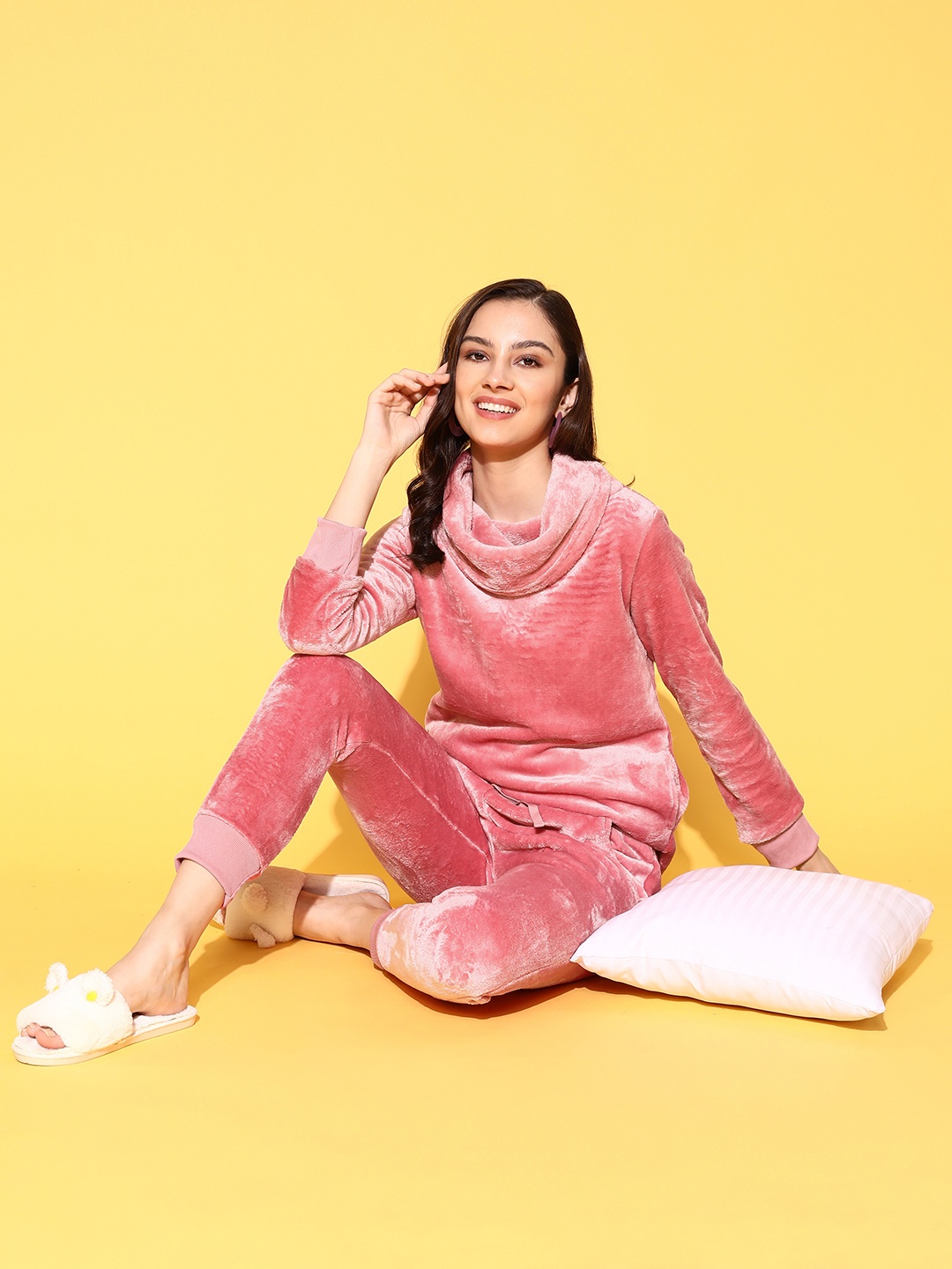 

Sweet Dreams Women Mauve Solid Tracksuit