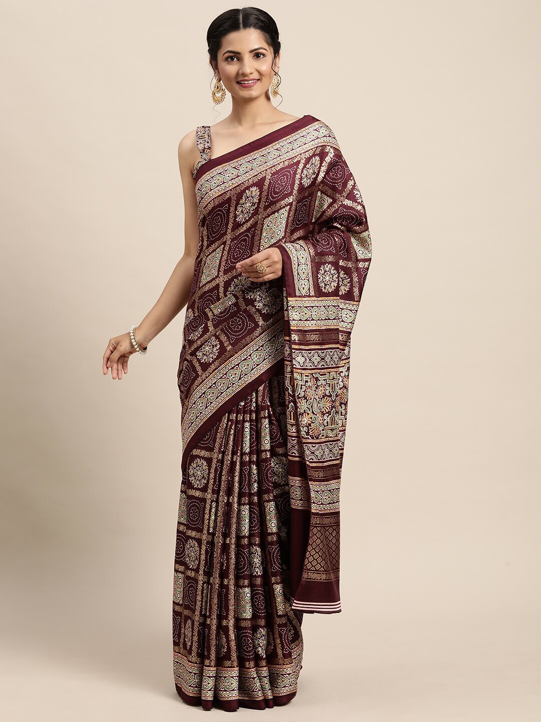 

Saree mall Magenta & Green Ethnic Motifs Bandhani Saree