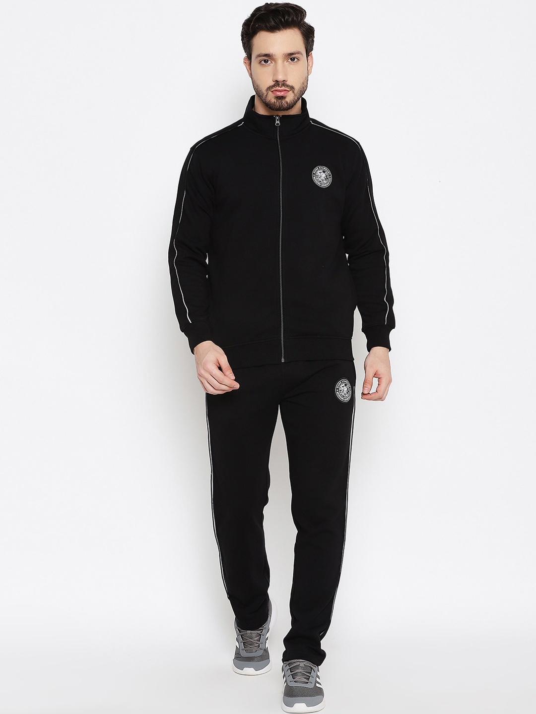 

Duke Men Black Solid Fleece Sports Tracksuits