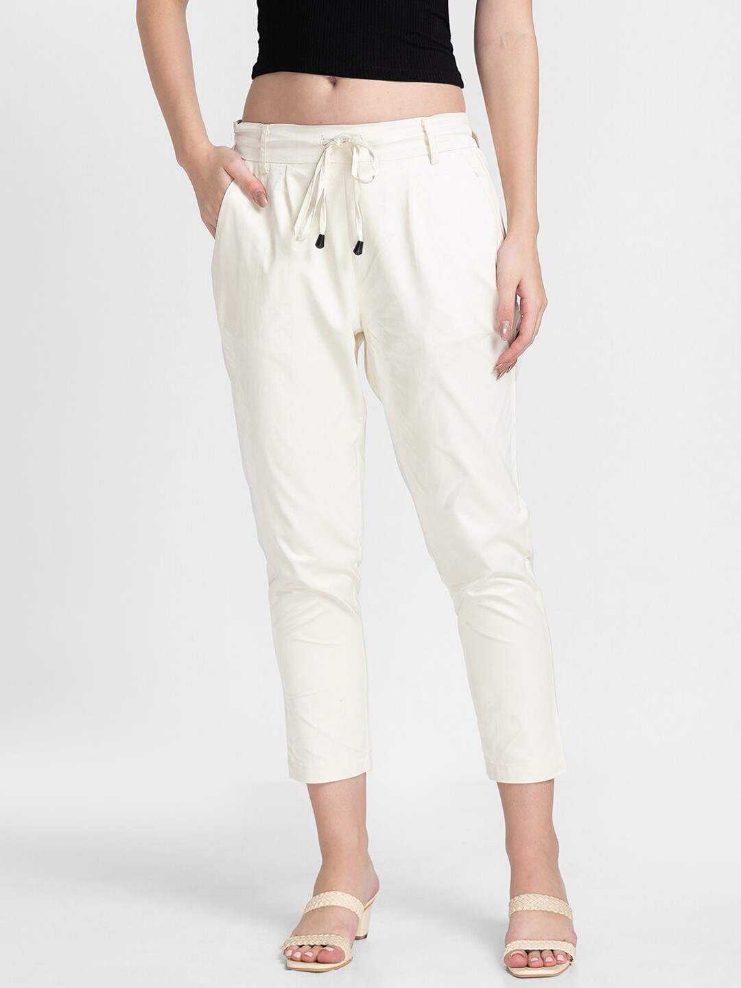 

Globus Women Cream Solid Trousers