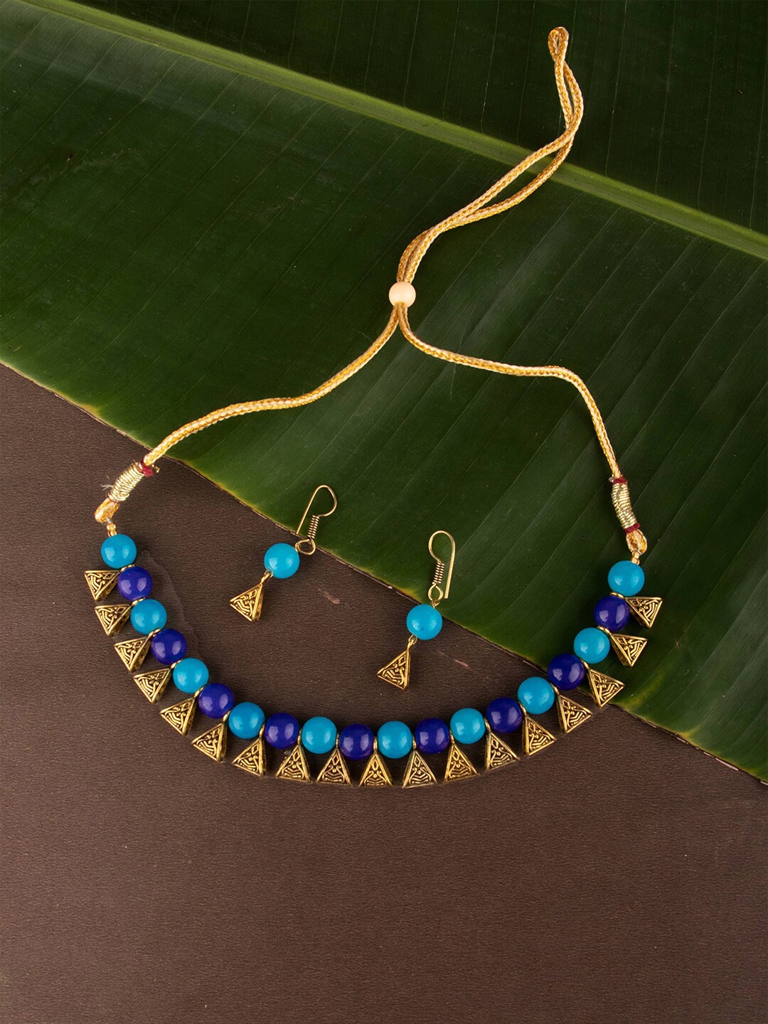 

Ozanoo Women Gold-Plated & Blue Beaded Jewellery Set