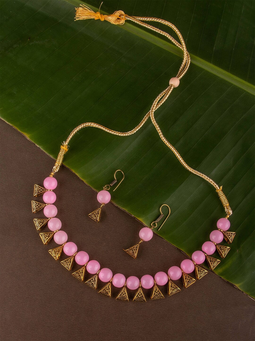 

Ozanoo Women Gold-Plated & Pink Beaded Jewellery Set