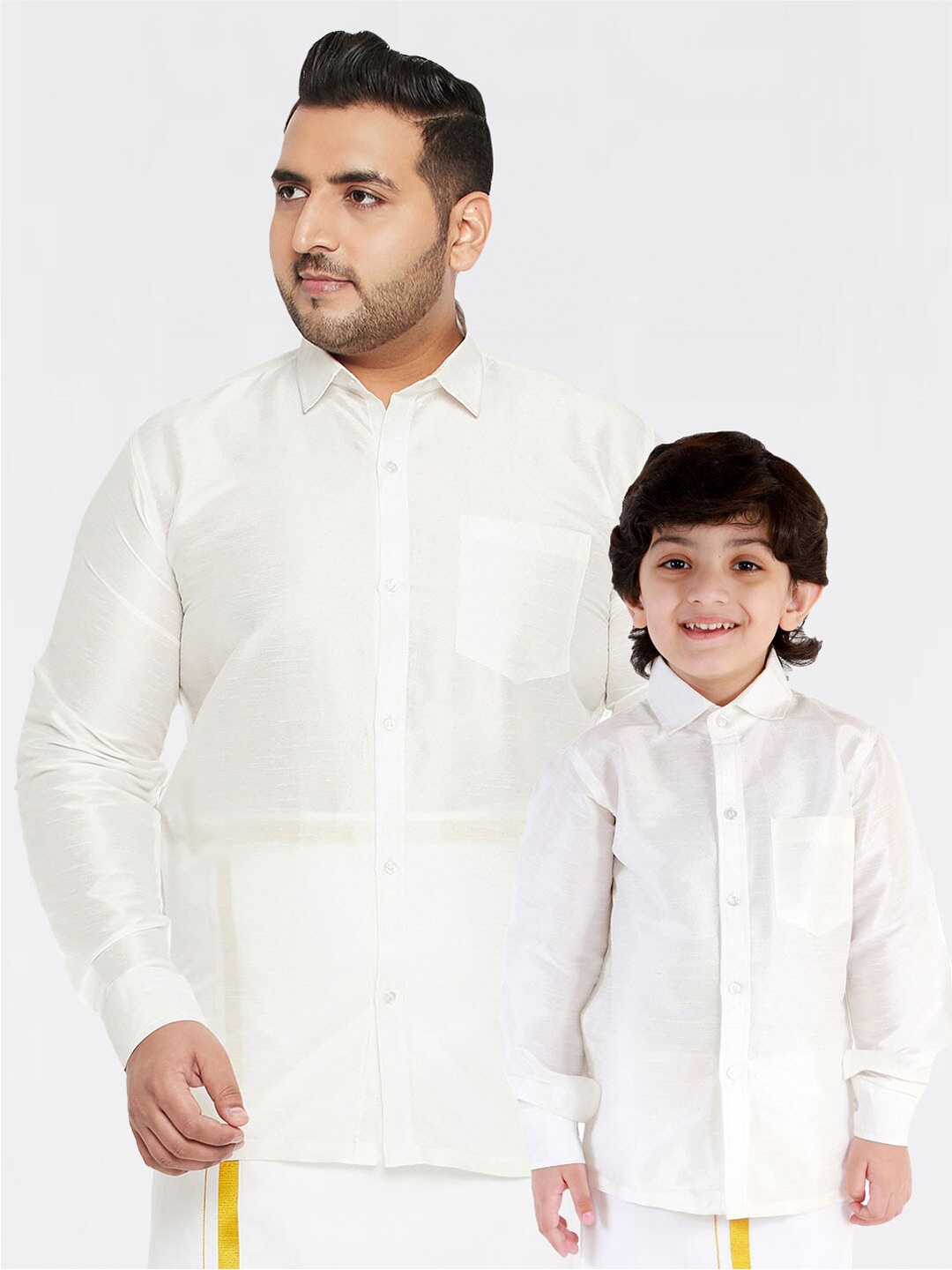 

VASTRAMAY Men White Premium Casual Shirt