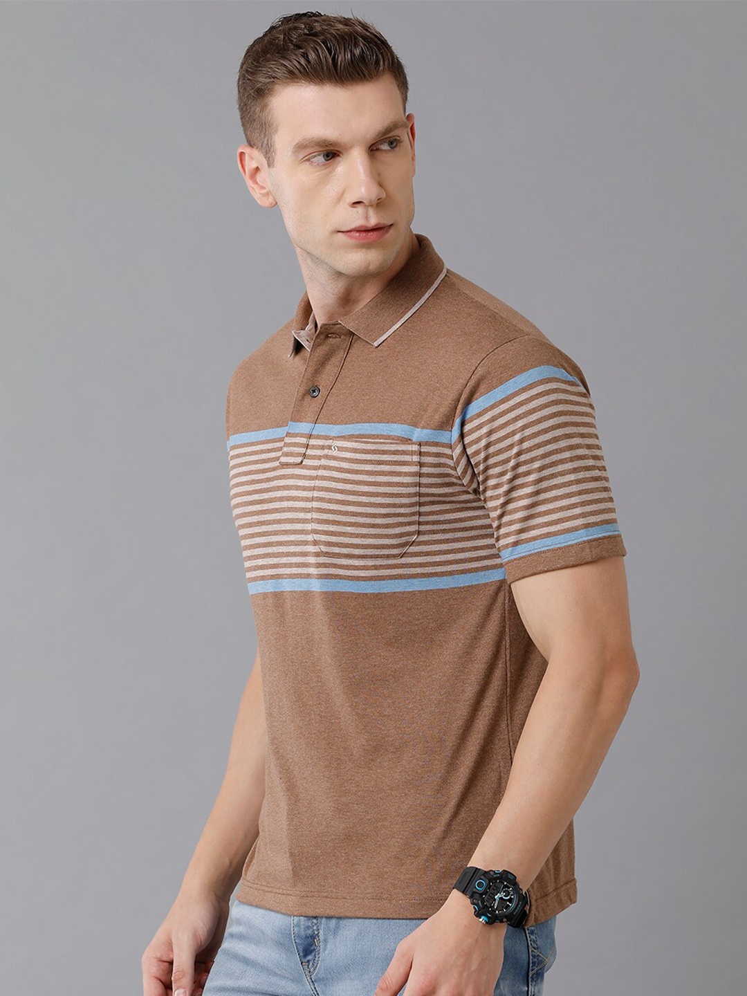 

Classic Polo Men Brown Striped Cotton T-shirt