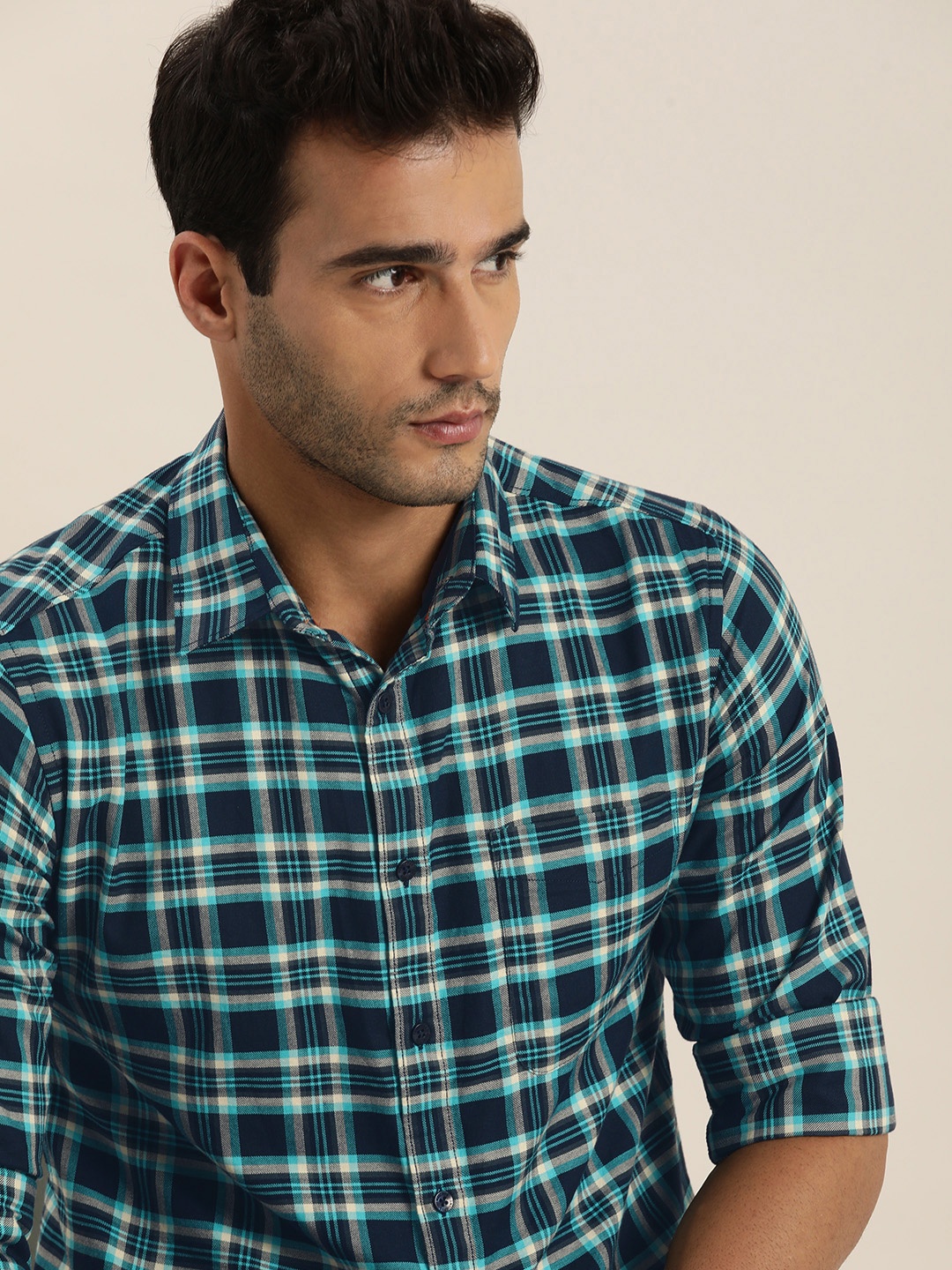 

INVICTUS Men Blue & White Slim Fit Tartan Checked Casual Shirt