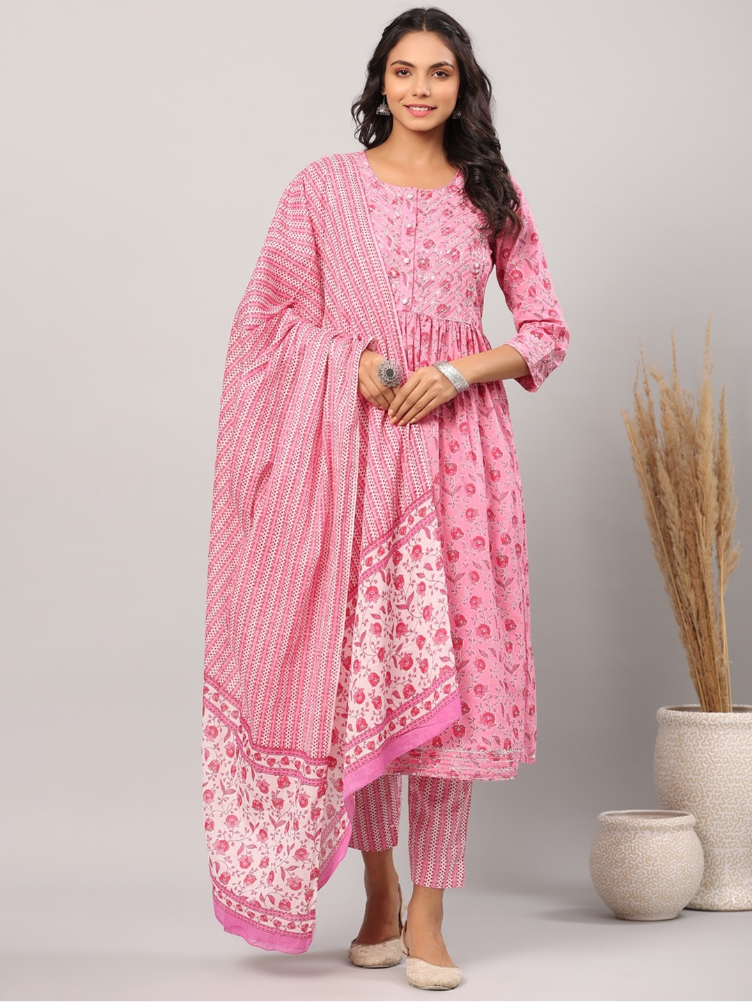

ETHNIC STREET Women Pink Floral Embroidered Pure Cotton Kurta with Trousers & With Dupatta