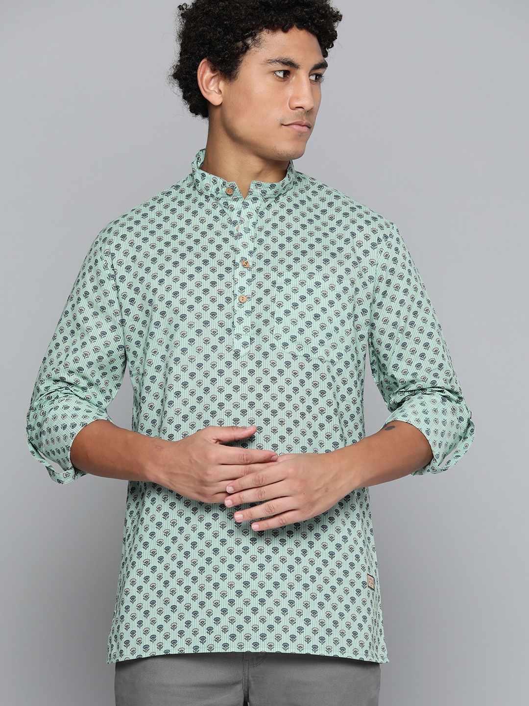 

DENNISON Men Sea Green Floral Printed Kurta