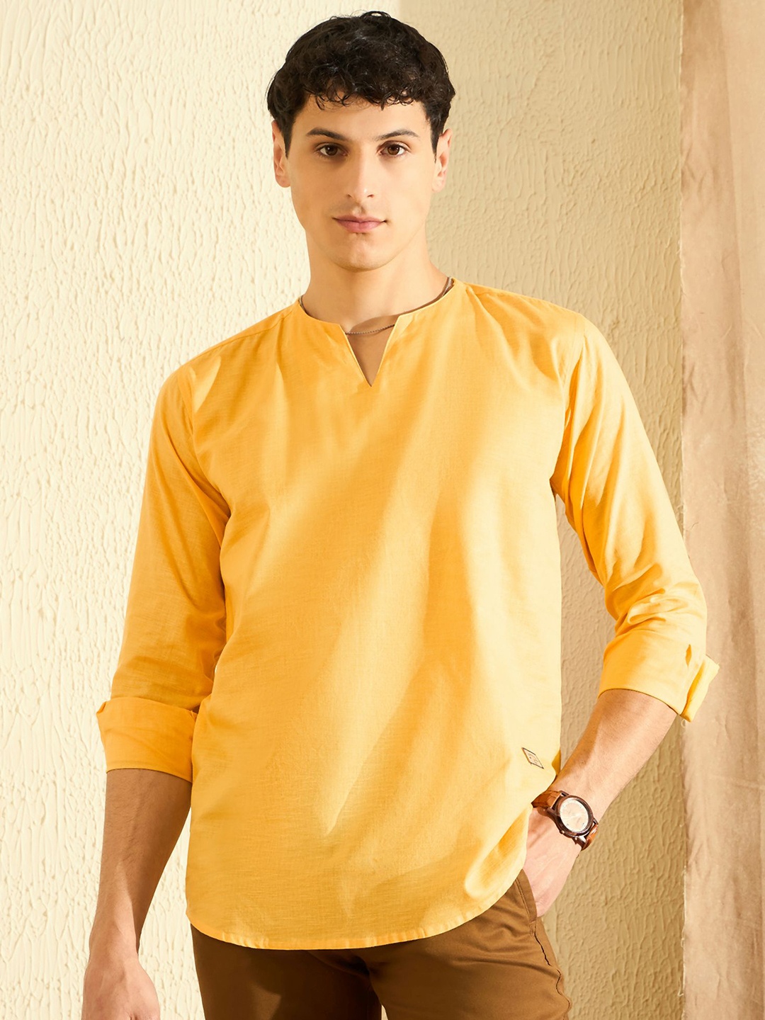 

DENNISON Men Yellow Solid Casual Kurta