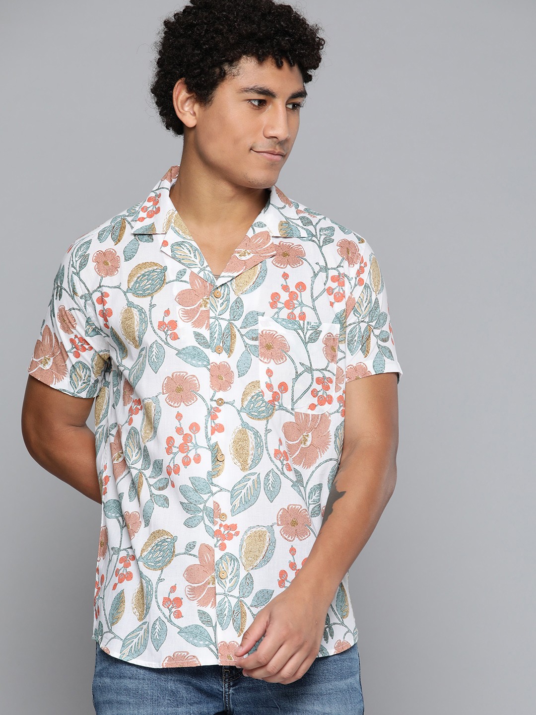 

DENNISON Men White Regular Fit Floral Printed Casual Shirt