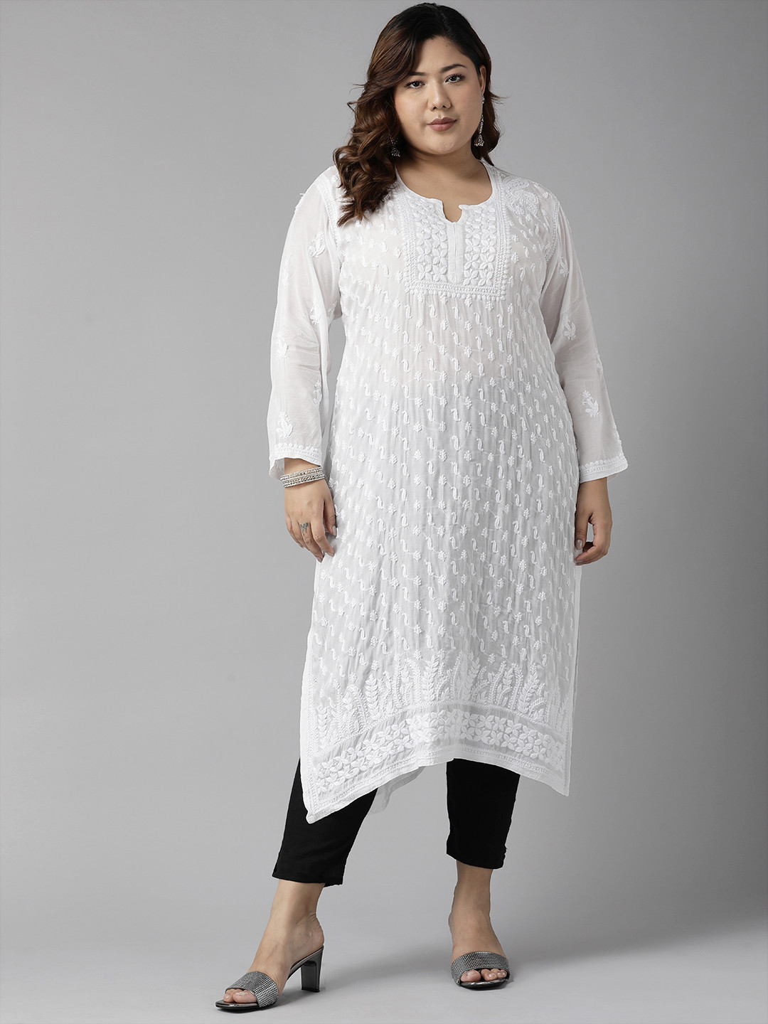 

ADA Women Plus Size White Ethnic Motifs Embroidered Chikankari Kurta