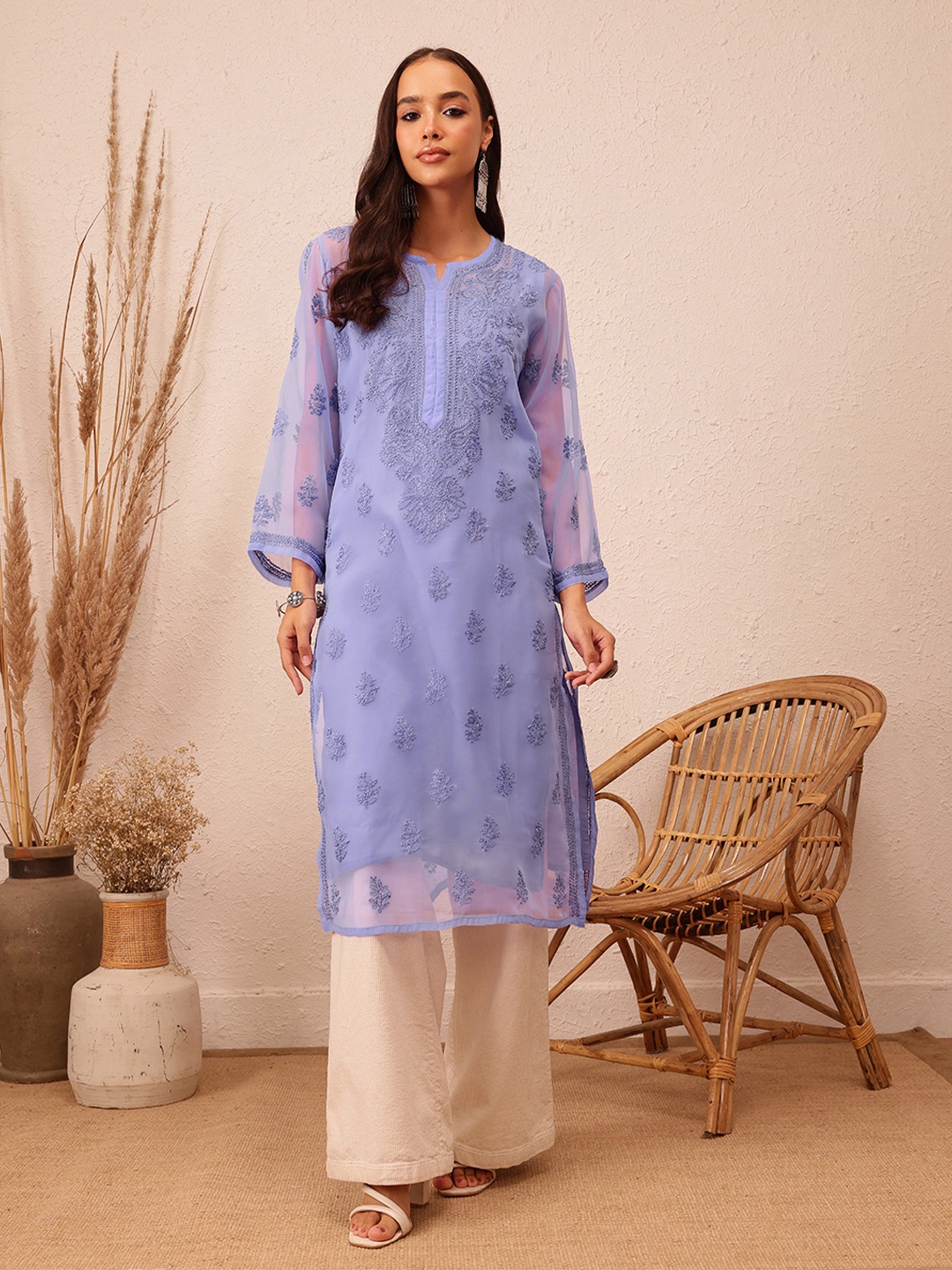 

ADA Women Plus Size Mauve Ethnic Motifs Embroidered Chikankari Kurta With Slip