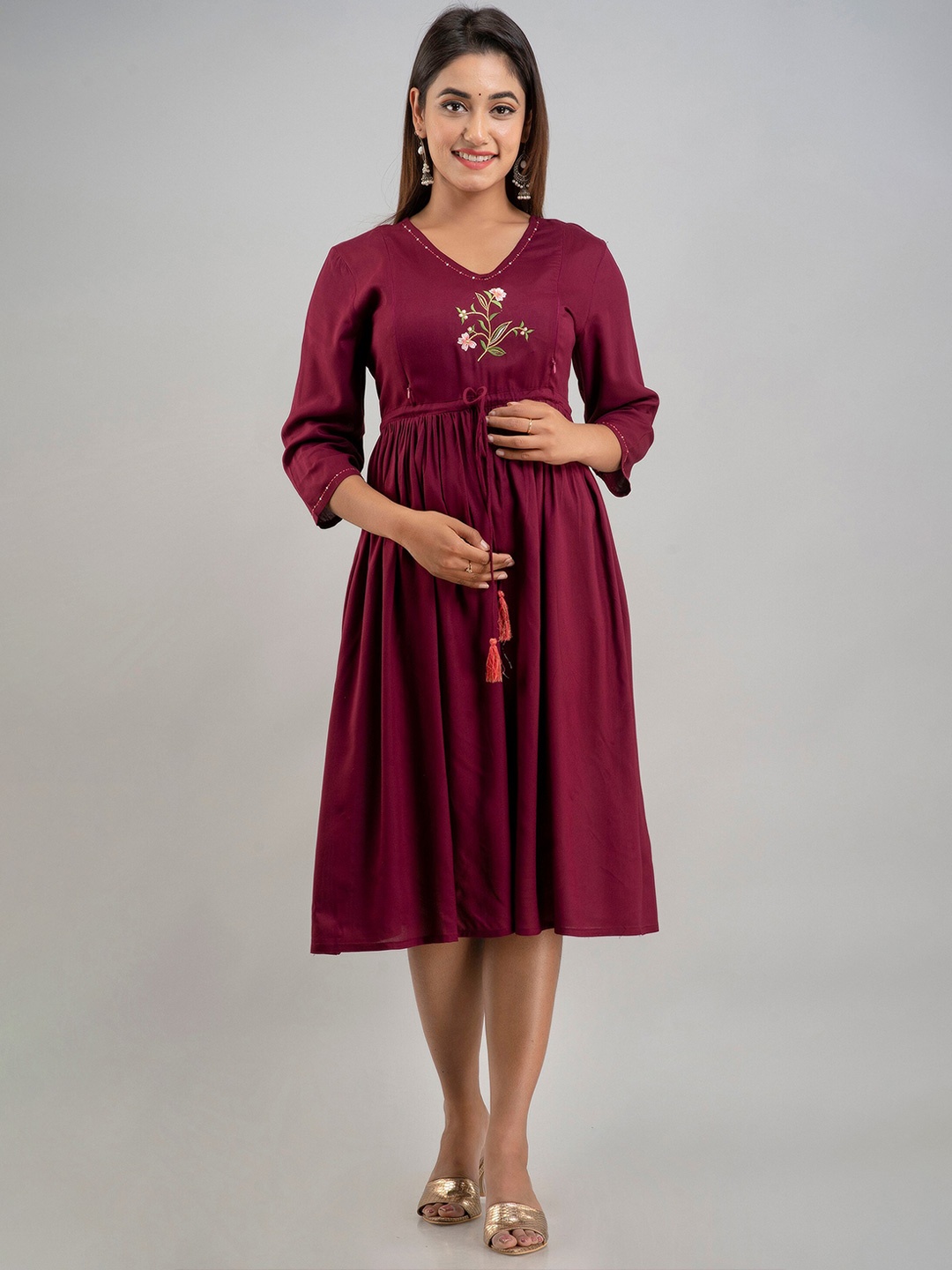 

misbis Women Maroon Floral Embroidered Side Zip Maternity Empire Midi Dress